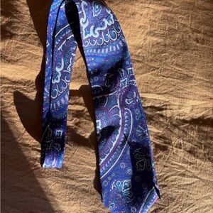 Seigo NY For Nordstrom Paisley Patterned Blue and Purple Tie 100% Silk